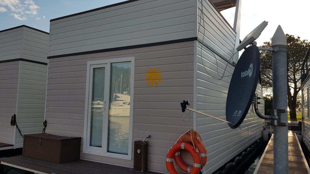 Floating Sea House Soncek Lägenhet Portorož Exteriör bild